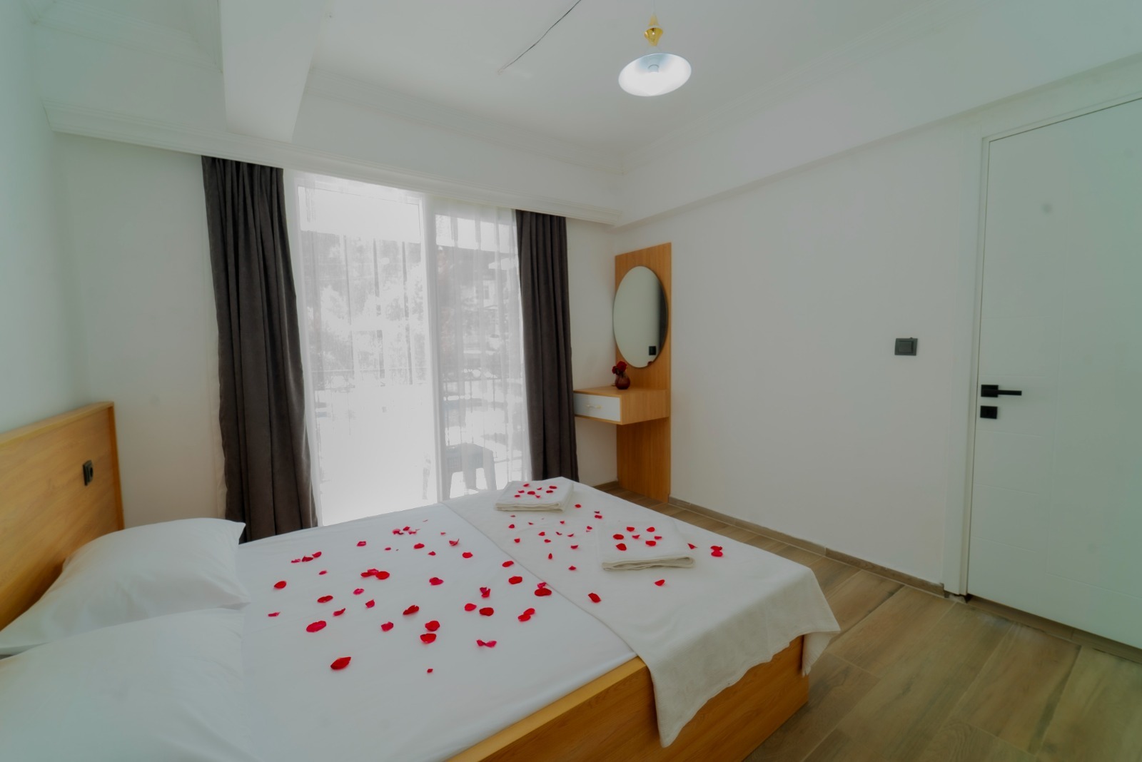 2arti1suit1_1 2arti1suit1_1